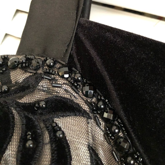 Black prom dress - Picture 4 of 10